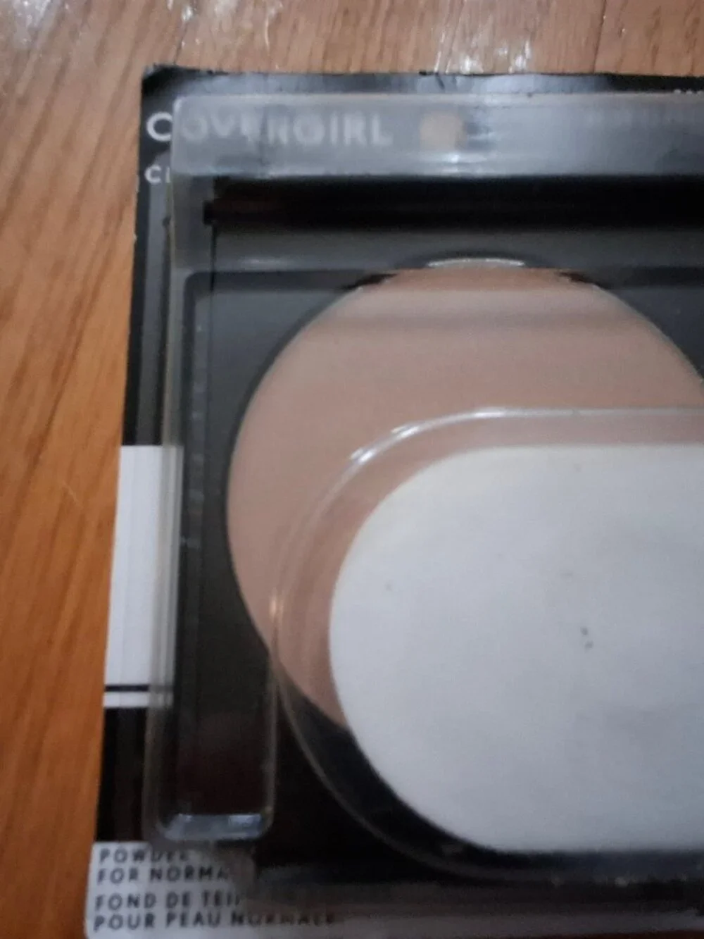 Covergirl Clean Buff Beige Powder Foundation